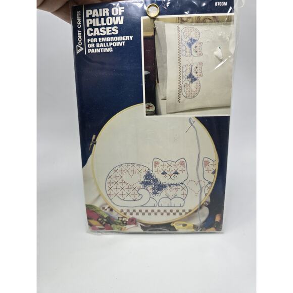 Printed Country Cats Design Pillow Cases for Embroidery or Painting 20.5" X 32" - Picture 1 of 2